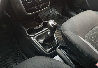 Подержанный автомобиль LADA (ВАЗ) Granta Hatchback 2019 года (12 фото)