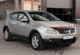 Подержанный автомобиль Nissan Qashqai 2007 года (3 фото)
