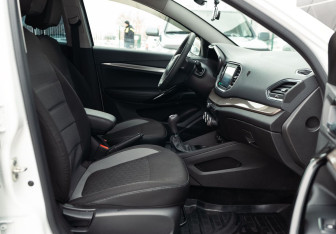 Подержанный автомобиль LADA (ВАЗ) Vesta Sedan 2023 года (20 фото)