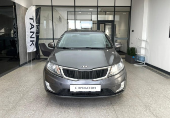 Подержанный автомобиль Kia Rio Sedan 2012 года (3 фото)