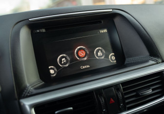 Подержанный автомобиль Mazda CX-5 2015 года (14 фото)