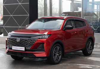 Подержанный автомобиль Changan CS55PLUS 2023 года (1 фото)