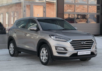 Подержанный автомобиль Hyundai Tucson 2019 года (3 фото)
