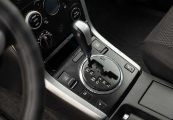 Подержанный автомобиль Suzuki Grand Vitara 2010 года (15 фото)