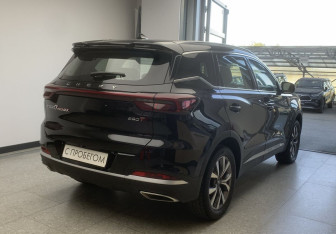 Подержанный автомобиль Chery Tiggo 7 Pro Max 2024 года (4 фото)