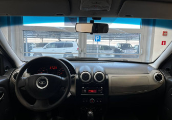 Подержанный автомобиль LADA (ВАЗ) Largus Wagon 2018 года (9 фото)