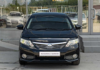 Подержанный автомобиль Toyota Allion 2016 года (2 фото)