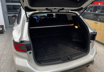 Подержанный автомобиль Subaru Levorg 2021 года (18 фото)