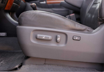 Подержанный автомобиль Lexus GX 2003 года (20 фото)