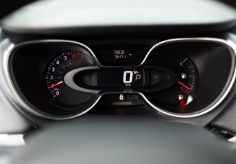 Подержанный автомобиль Renault Kaptur 2021 года (13 фото)