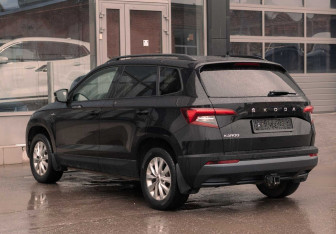 Подержанный автомобиль Skoda Karoq 2021 года (7 фото)