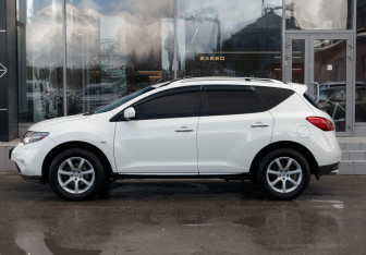 Подержанный автомобиль Nissan Murano Suv 2010 года (8 фото)