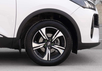 Подержанный автомобиль Chery Tiggo 4 2025 года (9 фото)