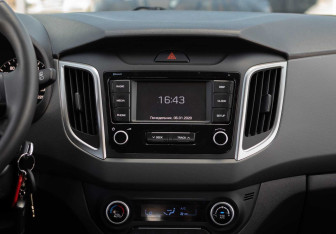 Подержанный автомобиль Hyundai Creta 2021 года (14 фото)