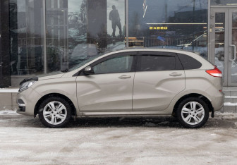 Подержанный автомобиль LADA (ВАЗ) XRAY 2016 года (8 фото)