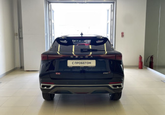 Подержанный автомобиль Omoda C5 2024 года (5 фото)