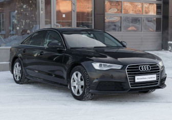 Подержанный автомобиль Audi A6 Sedan 2016 года (3 фото)