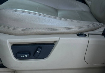 Подержанный автомобиль Land Rover Freelander 2014 года (18 фото)