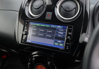 Подержанный автомобиль Nissan Note 2020 года (14 фото)