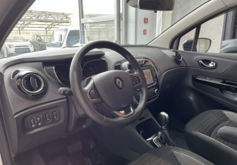 Подержанный автомобиль Renault Kaptur 2018 года (7 фото)