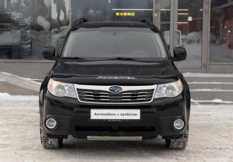 Подержанный автомобиль Subaru Forester Suv 2008 года (2 фото)
