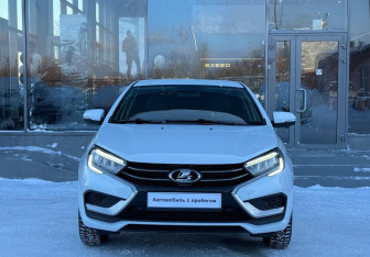 Подержанный автомобиль LADA (ВАЗ) Vesta Sedan 2023 года (8 фото)