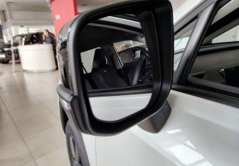 Новый Toyota RAV4 2026 (9 фото)