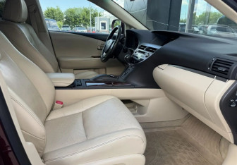 Подержанный автомобиль Lexus RX 2012 года (10 фото)