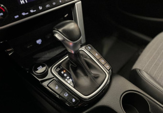 Подержанный автомобиль Kia Seltos 2021 года (11 фото)