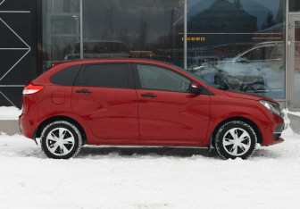 Подержанный автомобиль LADA (ВАЗ) XRAY 2021 года (4 фото)