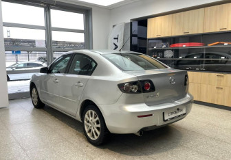Подержанный автомобиль Mazda 3 Sedan 2008 года (6 фото)