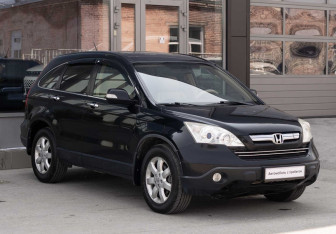 Подержанный автомобиль Honda CR-V 2008 года (3 фото)