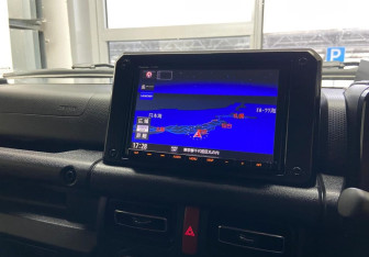 Подержанный автомобиль Suzuki Jimny 2020 года (11 фото)