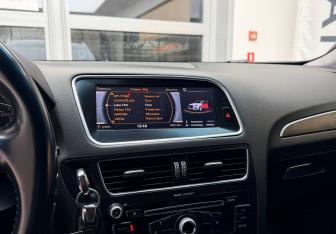 Подержанный автомобиль Audi Q5 2013 года (10 фото)