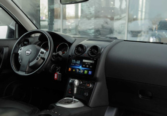 Подержанный автомобиль Nissan Qashqai 2009 года (10 фото)