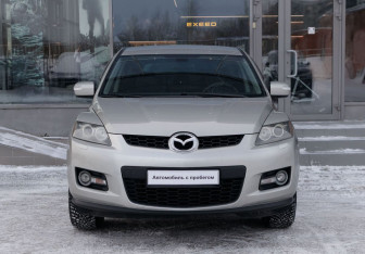 Подержанный автомобиль Mazda CX-7 2008 года (2 фото)