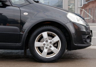 Подержанный автомобиль Suzuki SX4 Hatchback 2012 года (9 фото)