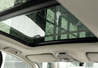 Подержанный автомобиль Geely Coolray 2020 года (17 фото)