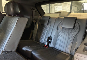 Подержанный автомобиль Chery Tiggo 9 2023 года (16 фото)