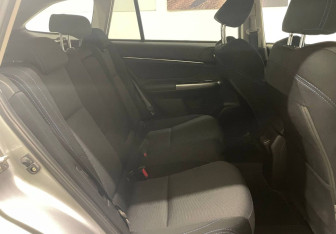 Подержанный автомобиль Subaru Levorg 2016 года (17 фото)