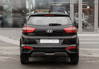 Подержанный автомобиль Hyundai Creta 2017 года (6 фото)