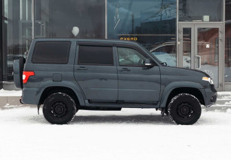 Подержанный автомобиль УАЗ Patriot 2016 года (4 фото)