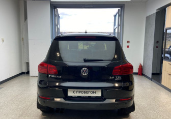 Подержанный автомобиль Volkswagen Tiguan 2013 года (6 фото)