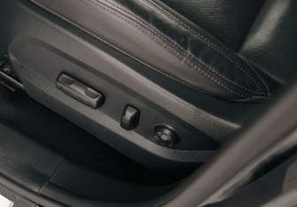 Подержанный автомобиль Hyundai Santa Fe 2016 года (18 фото)