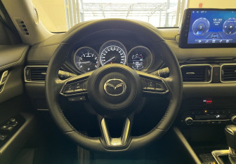 Подержанный автомобиль Mazda CX-5 2021 года (10 фото)