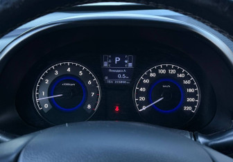 Подержанный автомобиль Hyundai Solaris Sedan 2014 года (11 фото)