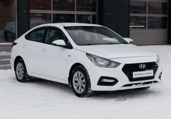 Подержанный автомобиль Hyundai Solaris Sedan 2019 года (3 фото)