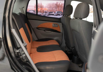 Подержанный автомобиль Kia Picanto 2007 года (16 фото)