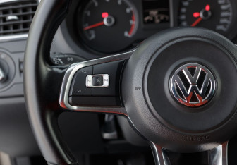 Подержанный автомобиль Volkswagen Polo Sedan 2019 года (12 фото)