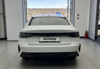 Подержанный автомобиль Chery Arrizo 8 2025 года (5 фото)